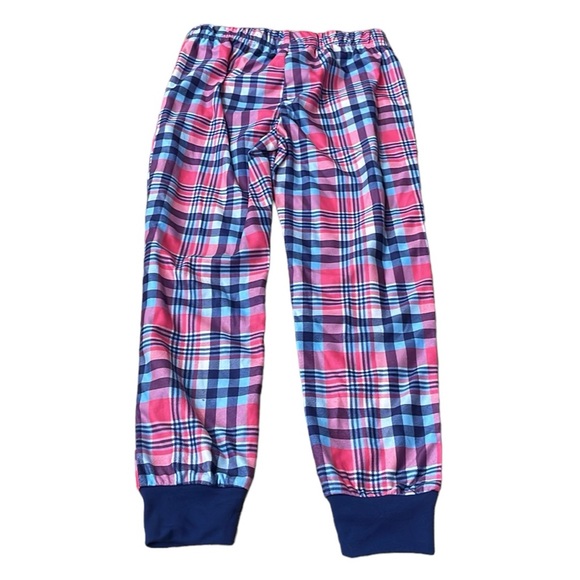Max & Olivia Little Girls 3 Piece Top Pajama and Socks Set - Picture 8 of 9